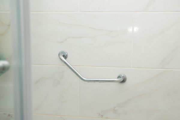 Mobility Shower Installation in Clermont